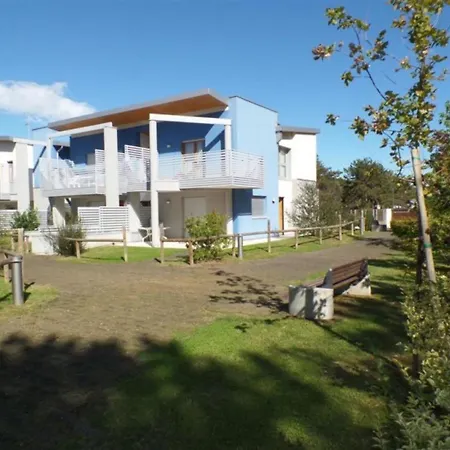 Four-room In A Two-storey Villa-bibione Apartment *